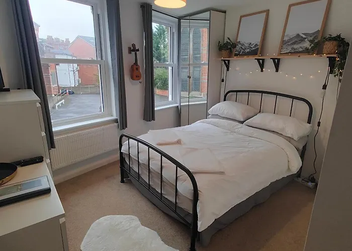 Central Caversham Reading One Bed Flat