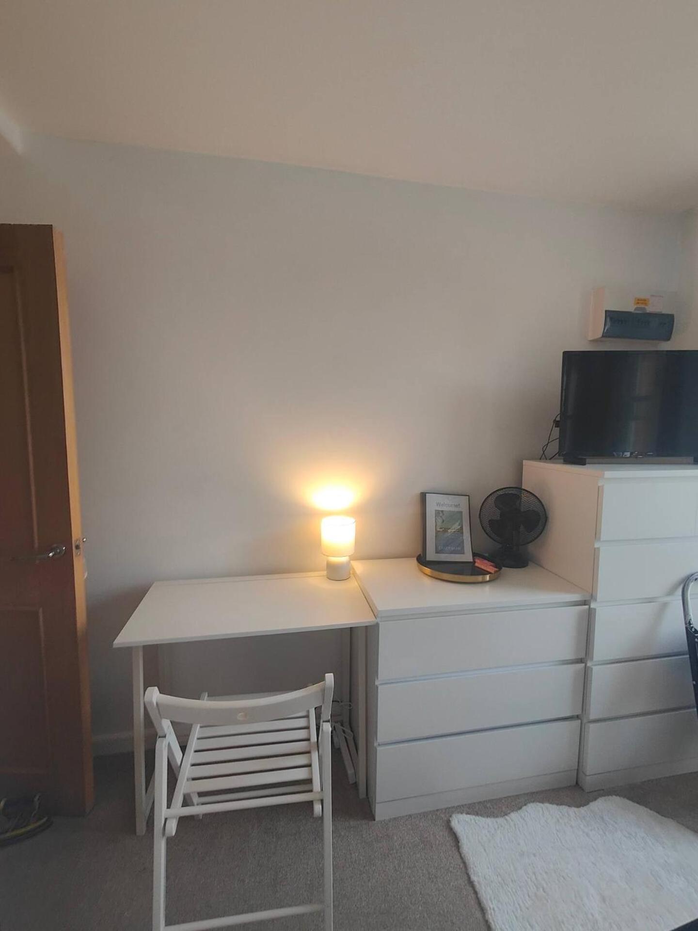 Caversham One Bed Flat * Reading